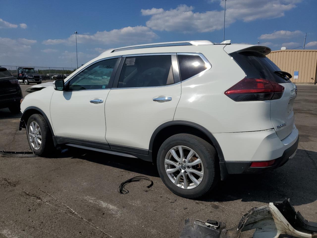 NISSAN ROGUE S