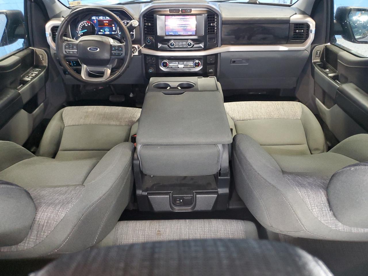 FORD F-150 SUPER CAB