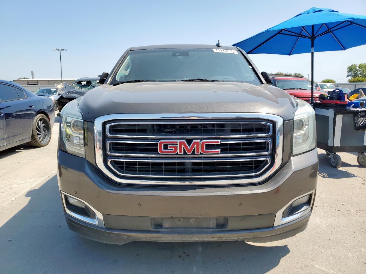 GMC YUKON K1500 SLT