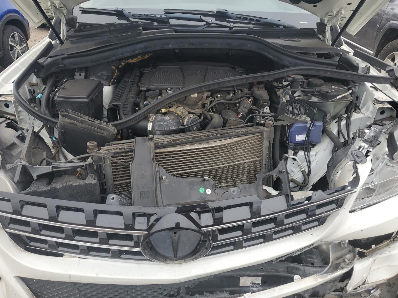 MERCEDES-BENZ M-CLASS 350