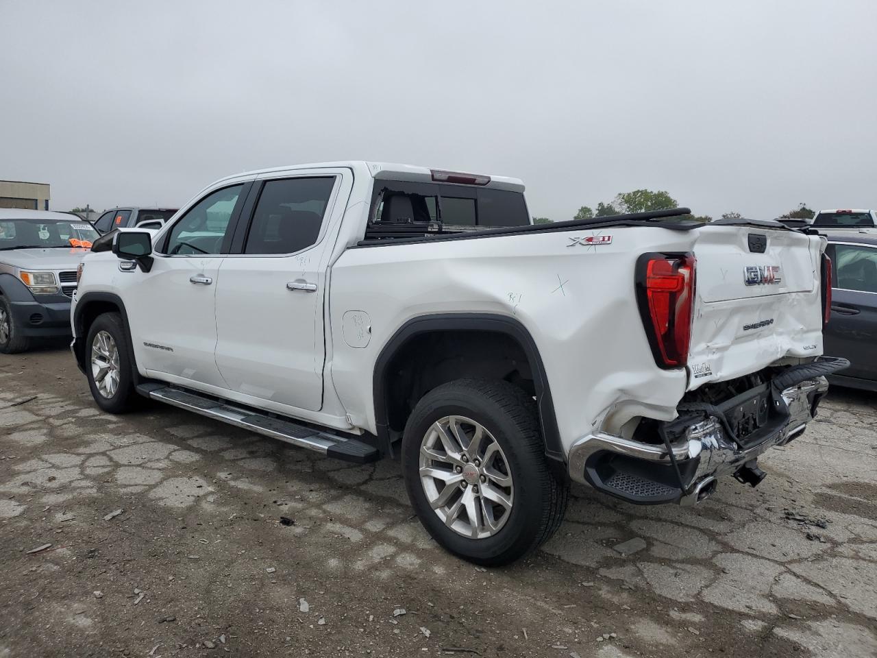 GMC SIERRA K1500 SLT