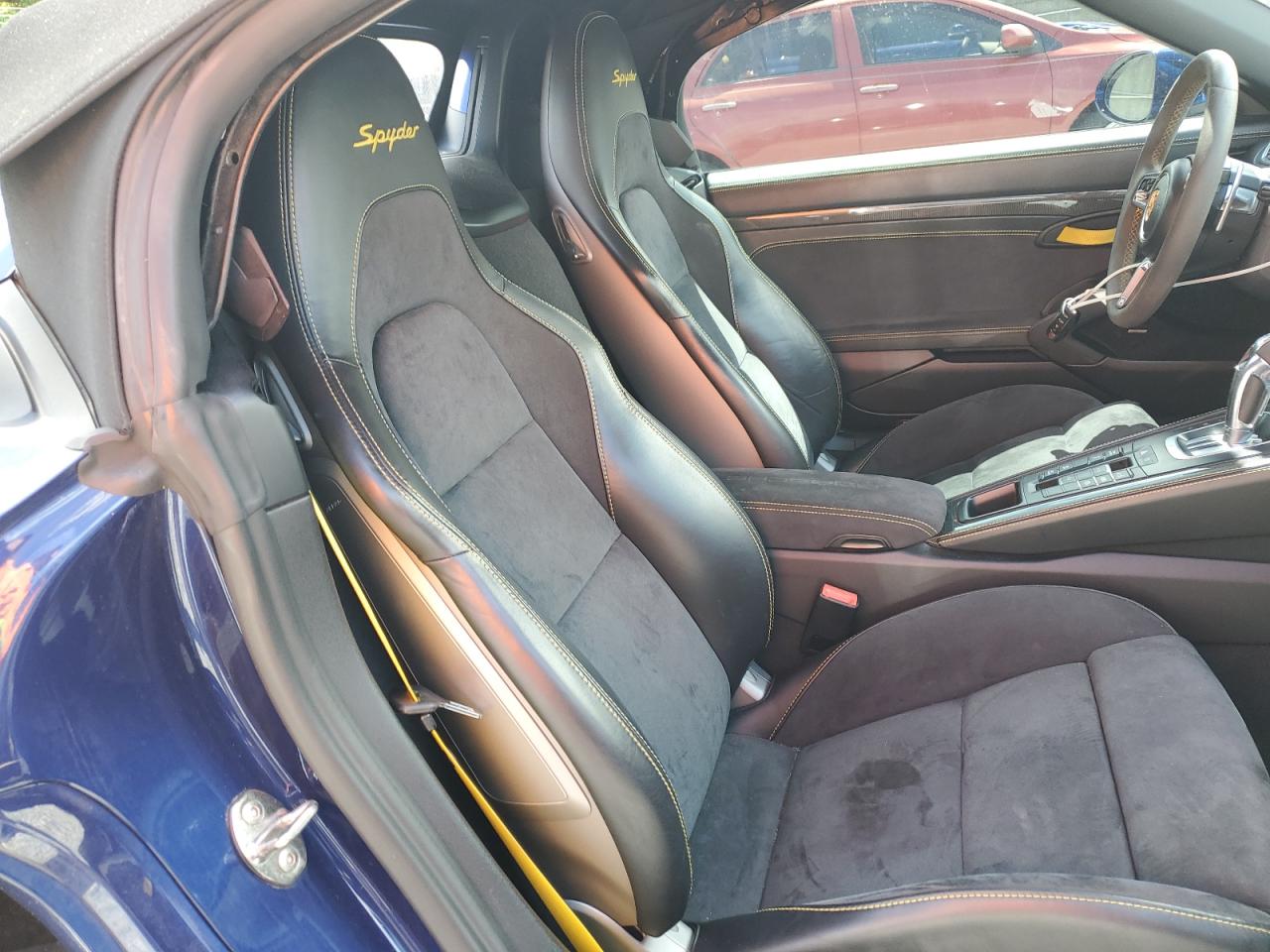 PORSCHE BOXSTER SPYDER