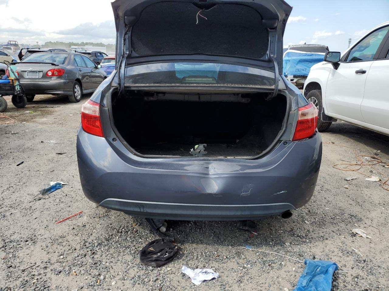 Lot #3308310188 2017 TOYOTA COROLLA L