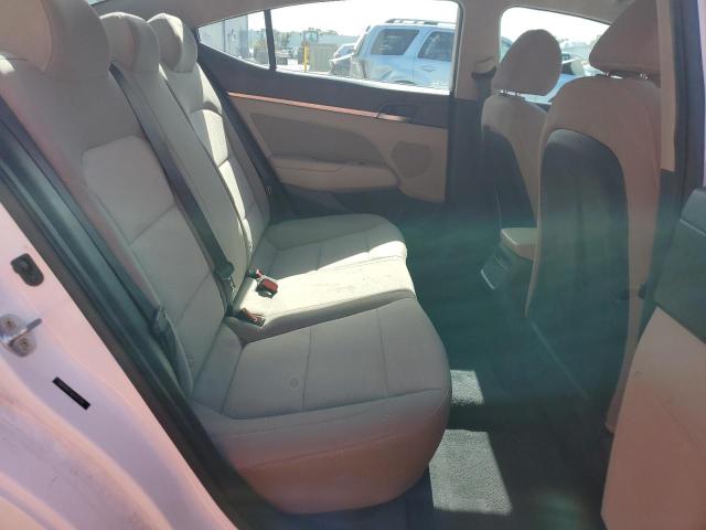 2019 HYUNDAI ELANTRA SE 5NPD84LF4KH476761