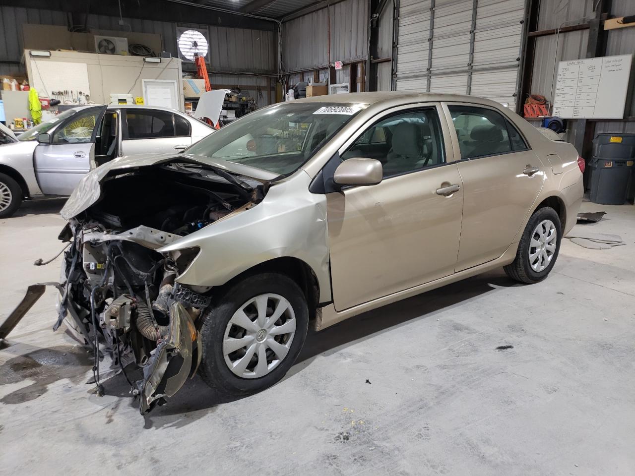 TOYOTA COROLLA BASE