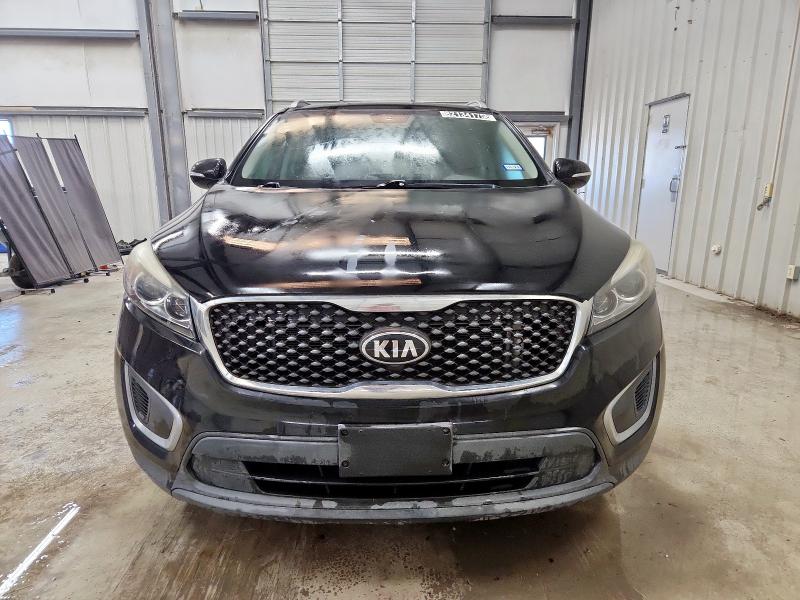 2017 KIA SORENTO LX 5XYPG4A34HG272485
