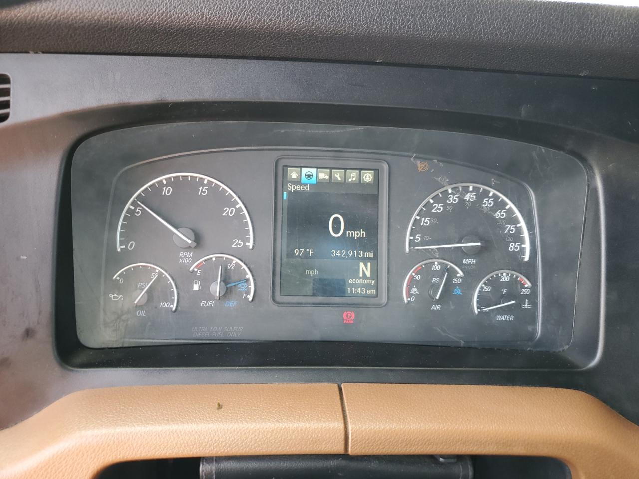 Lot #3287583030 2019 FREIGHTLINER CASCADIA 1