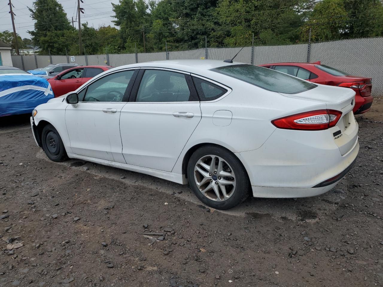FORD FUSION SE