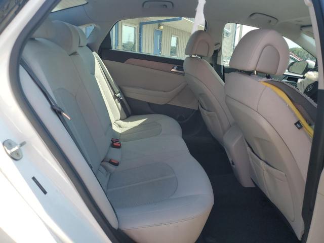 2015 HYUNDAI SONATA SE - 5NPE24AF3FH000922