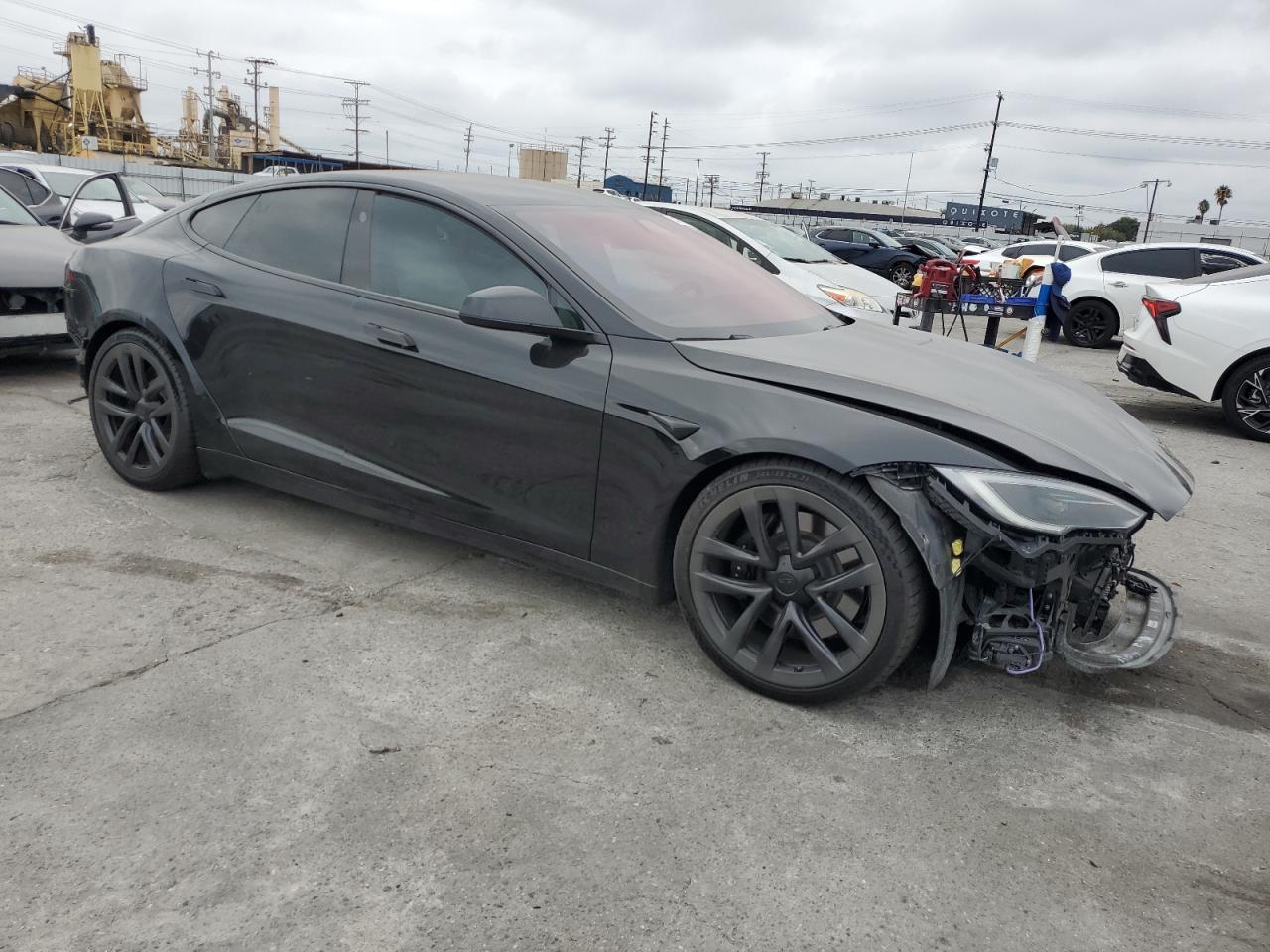 TESLA MODEL S