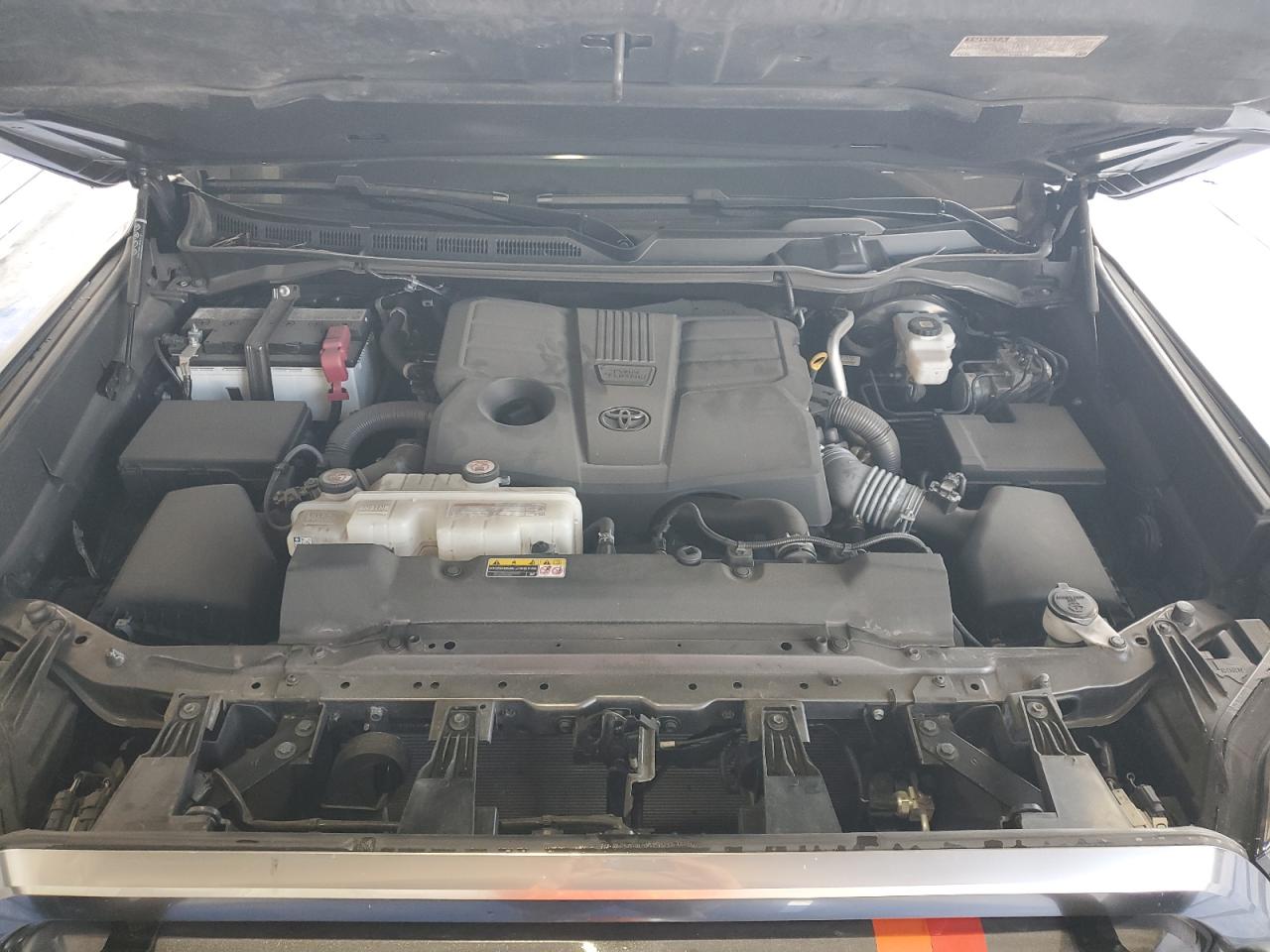 TOYOTA TUNDRA CREWMAX LIMITED