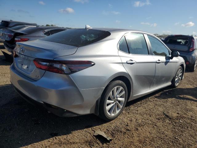 2022 TOYOTA CAMRY LE 4T1C11AK2NU707161