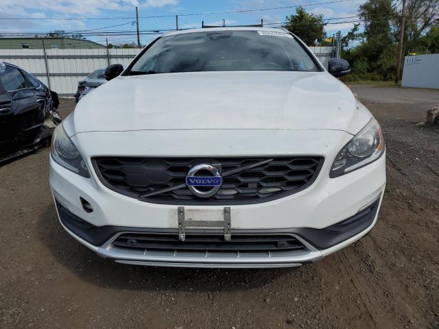 2016 VOLVO V60 CROSS YV4612HKXG1008391