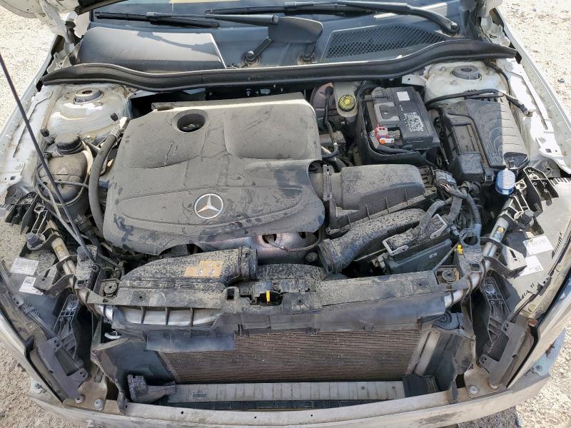 2017 MERCEDES-BENZ GLA 250 - WDCTG4EB1HJ311303