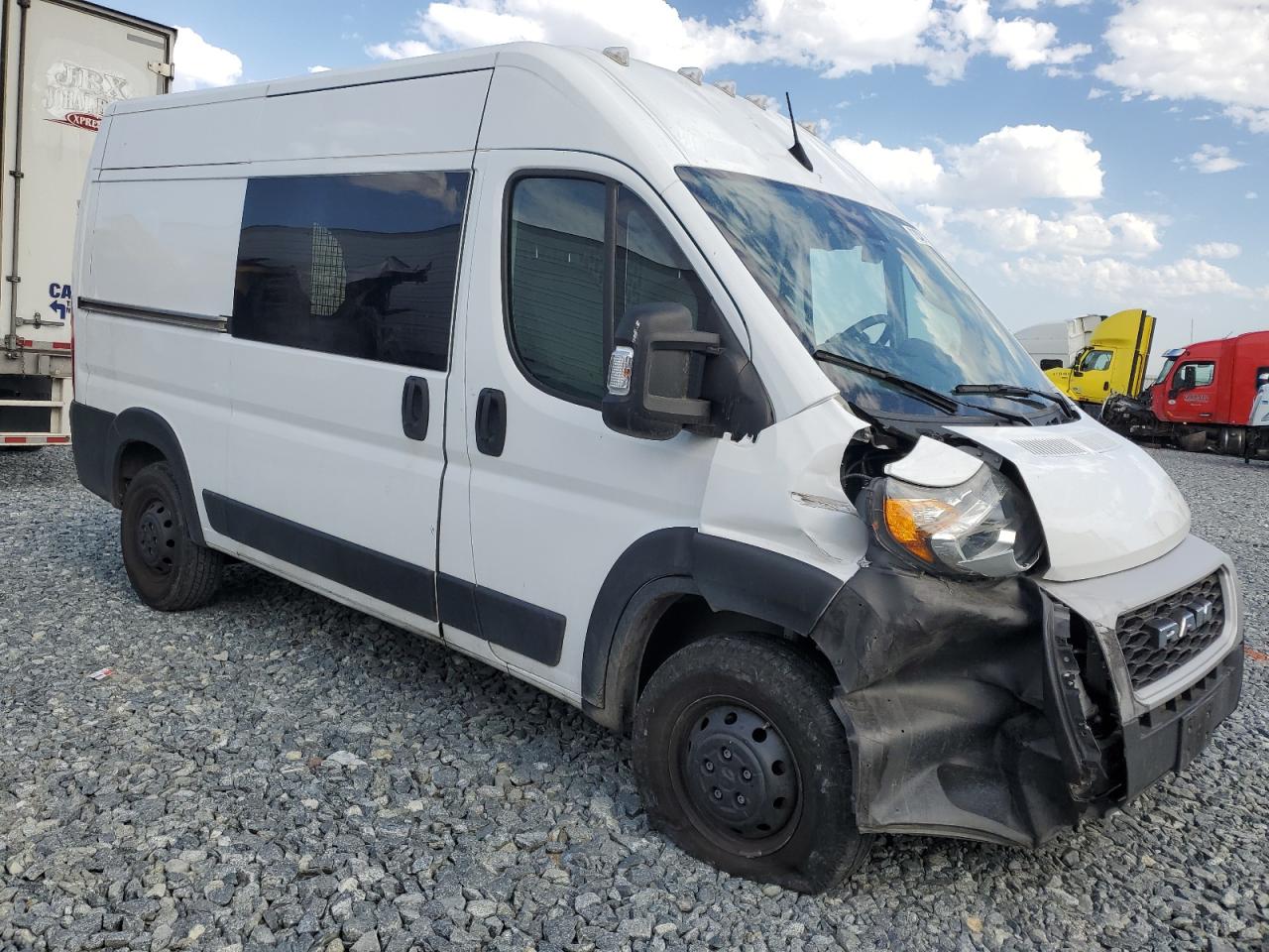 RAM PROMASTER 1500 HIGH