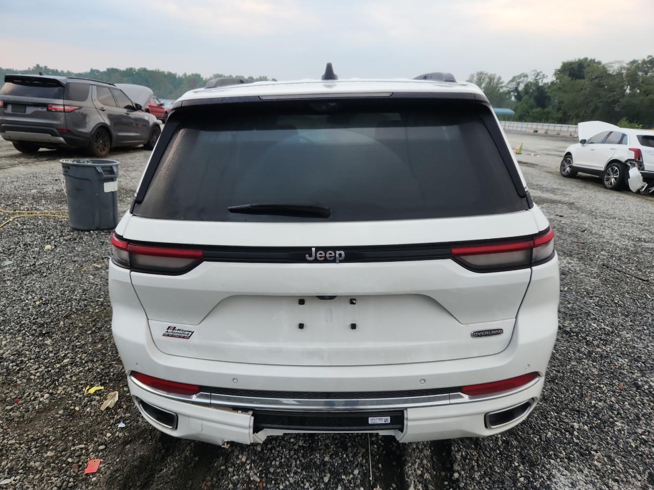 JEEP GRAND CHEROKEE OVERLAND