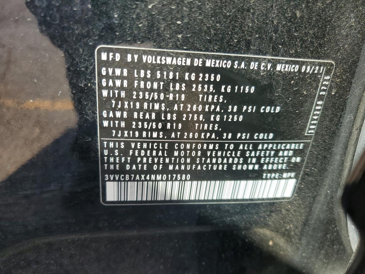 VOLKSWAGEN TIGUAN SE R-LINE BLACK