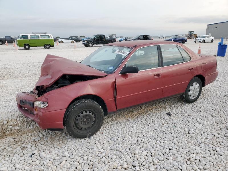 Global Auto Auctions: 1995 TOYOTA CAMRY DX
