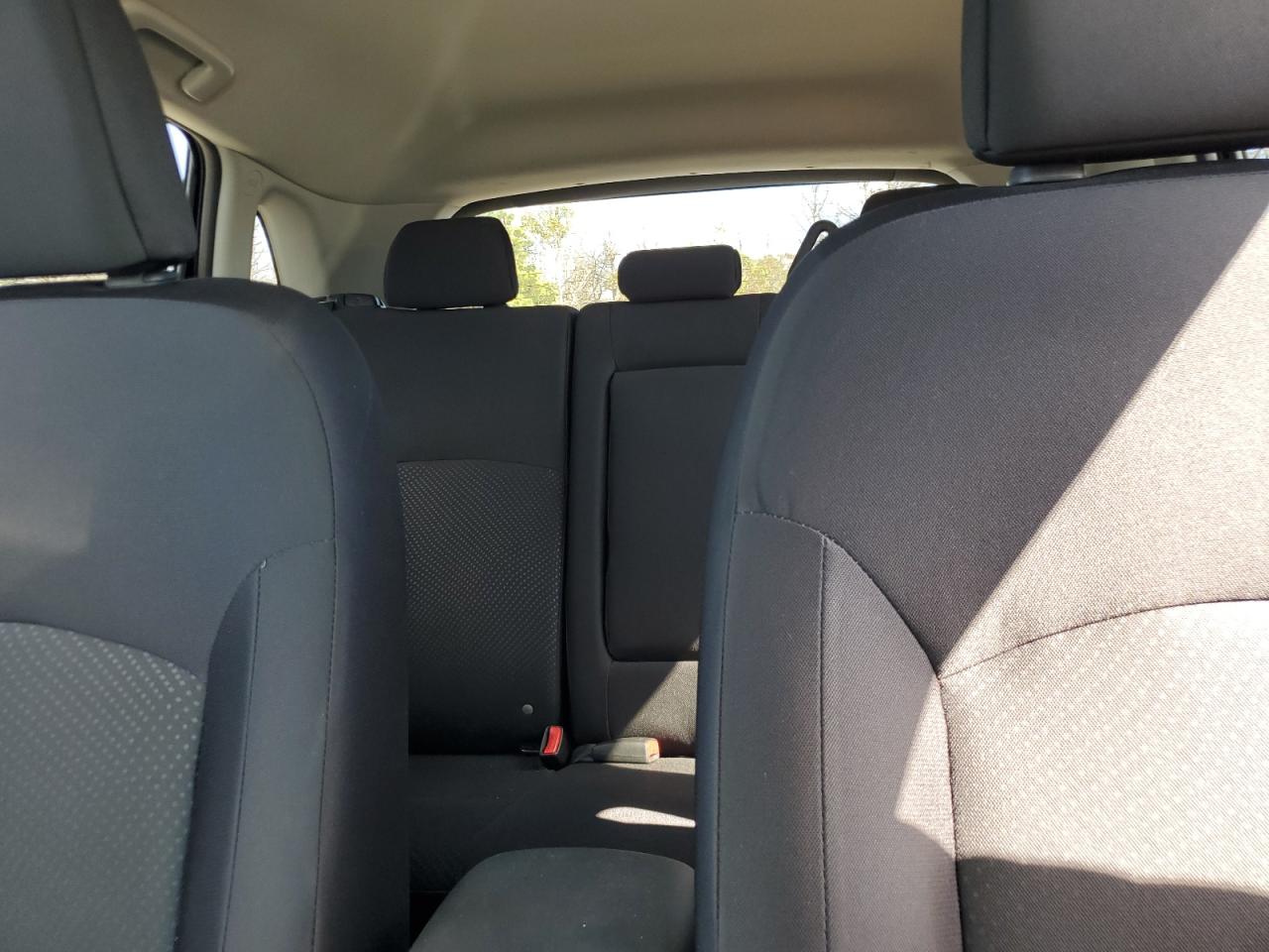 MITSUBISHI OUTLANDER ES