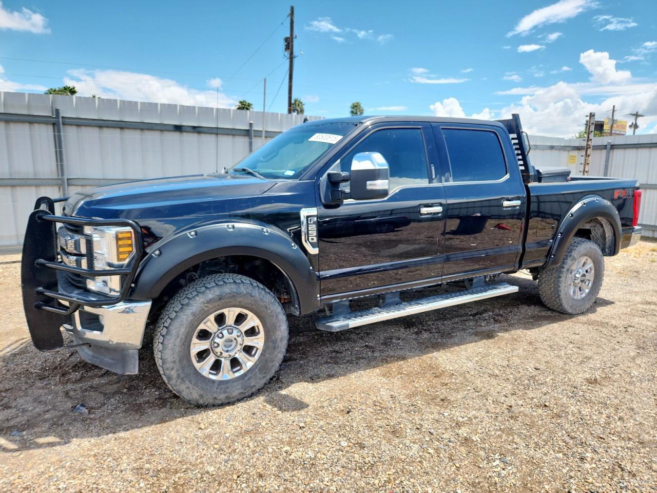 FORD F-250 SUPER DUTY