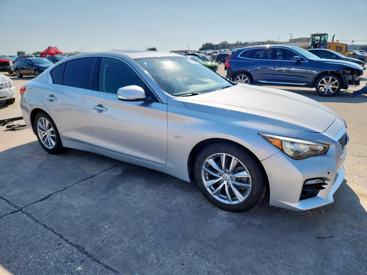 INFINITI Q50 PREMIUM