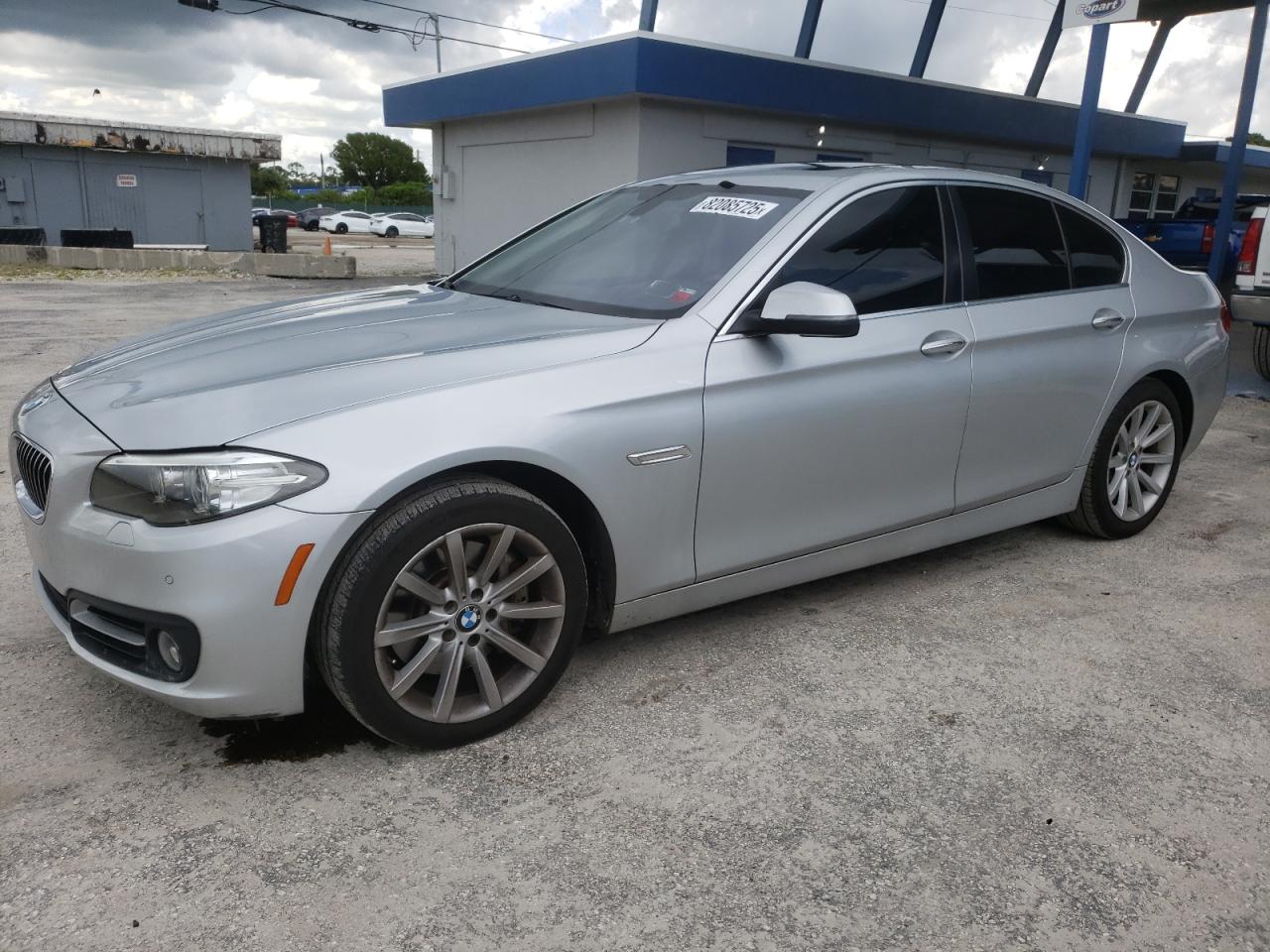 BMW 5 SERIES XI