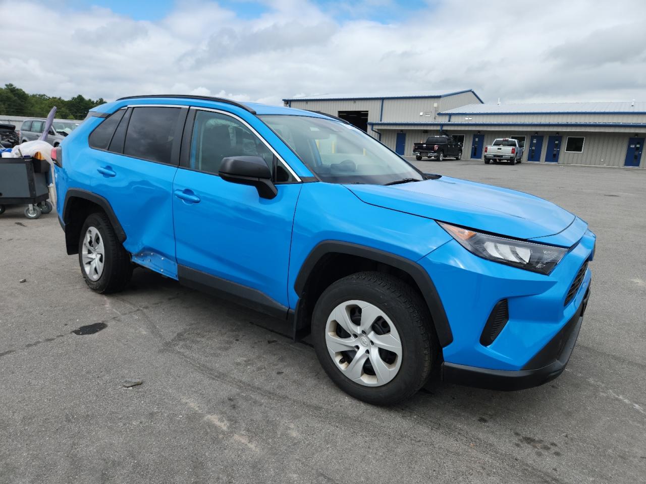 TOYOTA RAV4 LE
