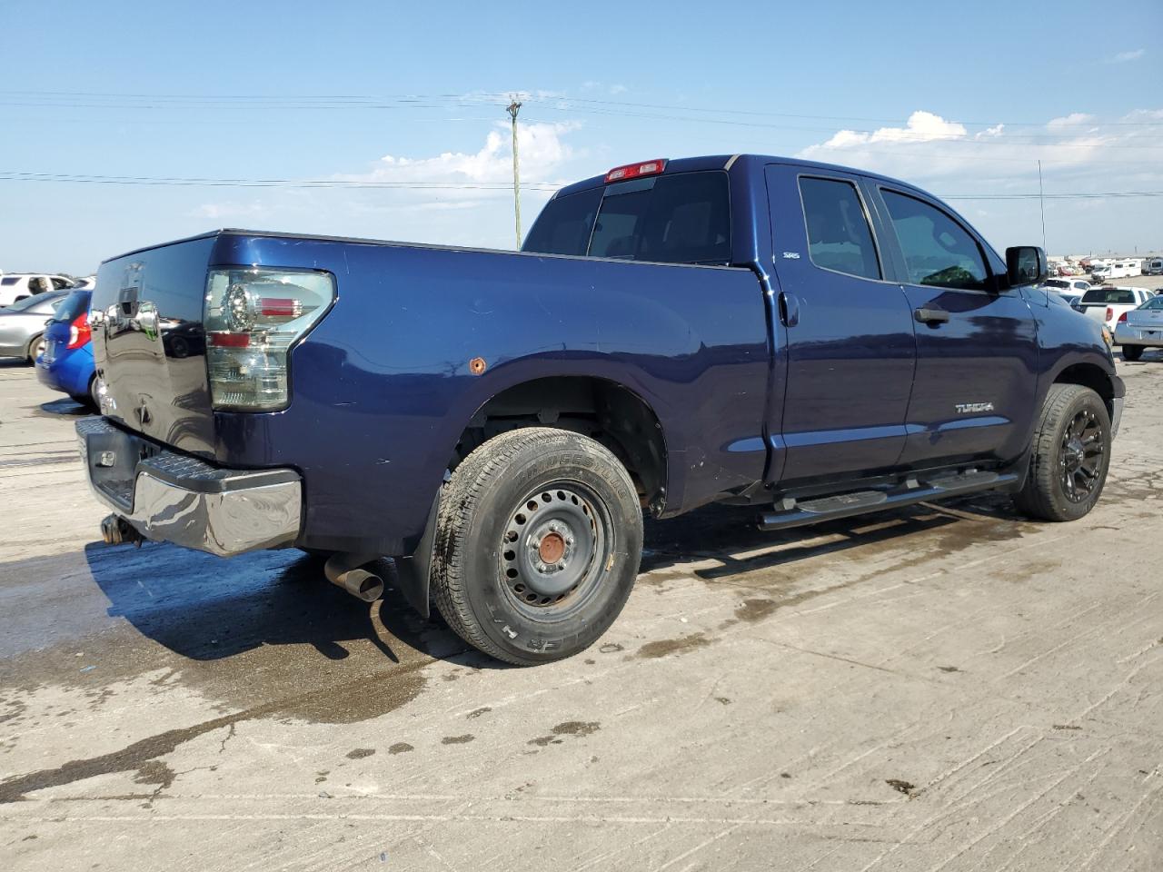 TOYOTA TUNDRA DOUBLE CAB SR5