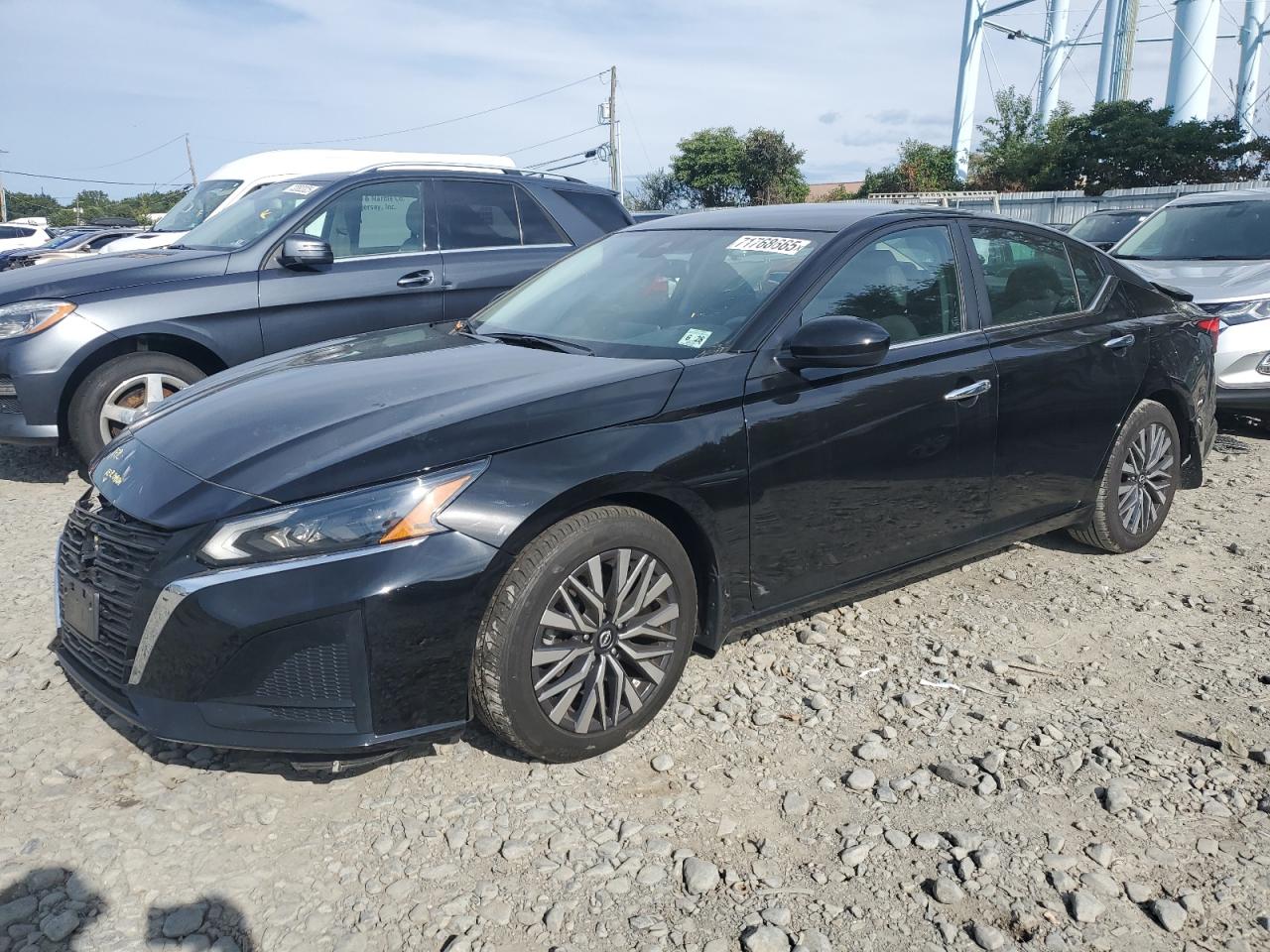 NISSAN ALTIMA SV