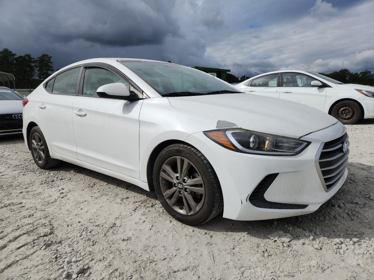 HYUNDAI ELANTRA SEL