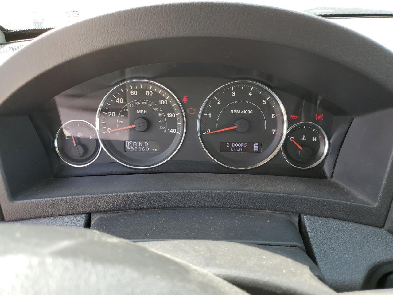 JEEP GRAND CHEROKEE LAREDO