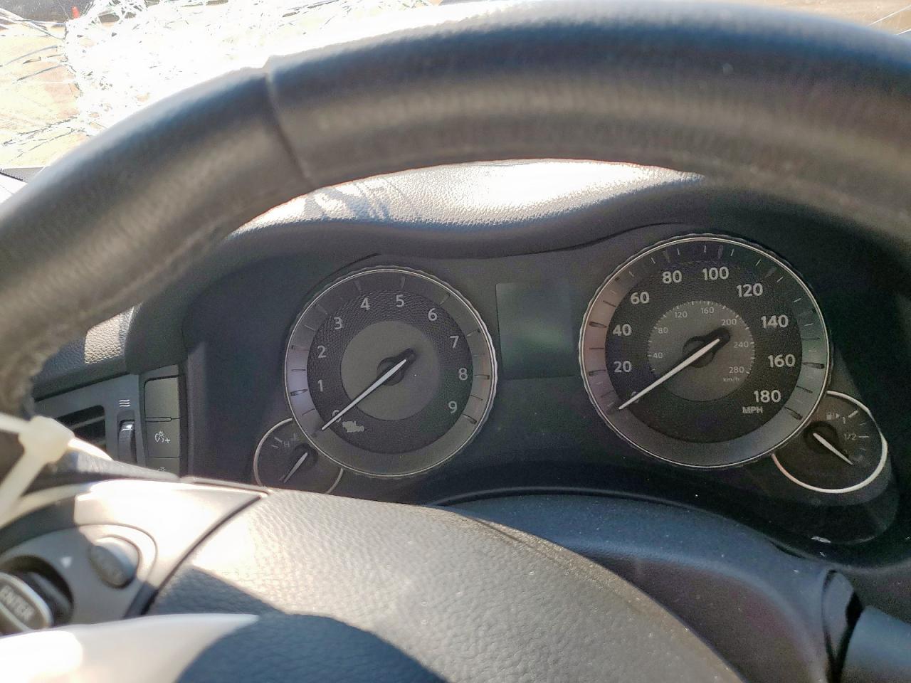 INFINITI Q70 3.7 LUXE