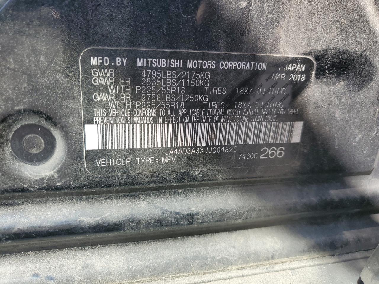 MITSUBISHI OUTLANDER SE