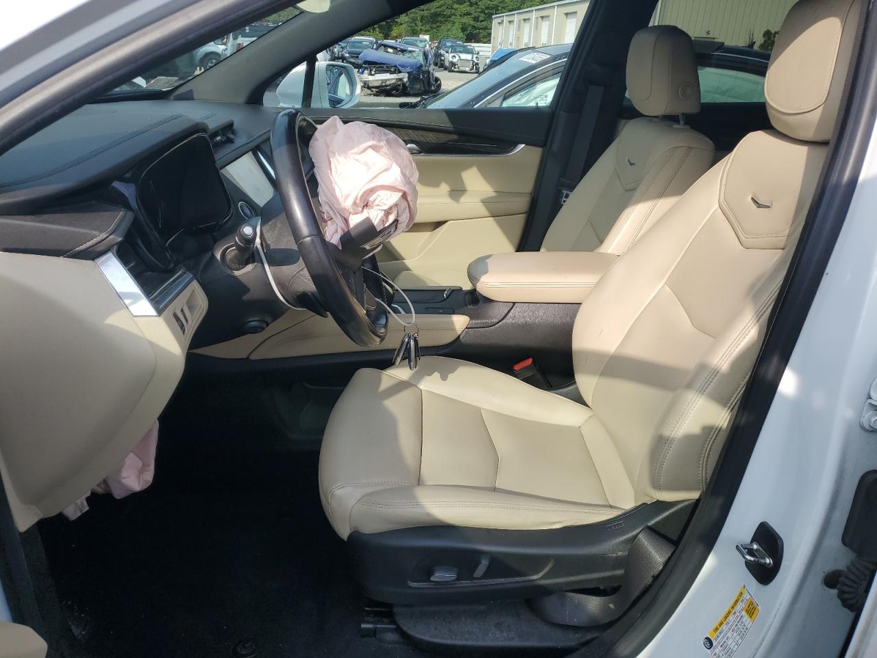 CADILLAC XT5