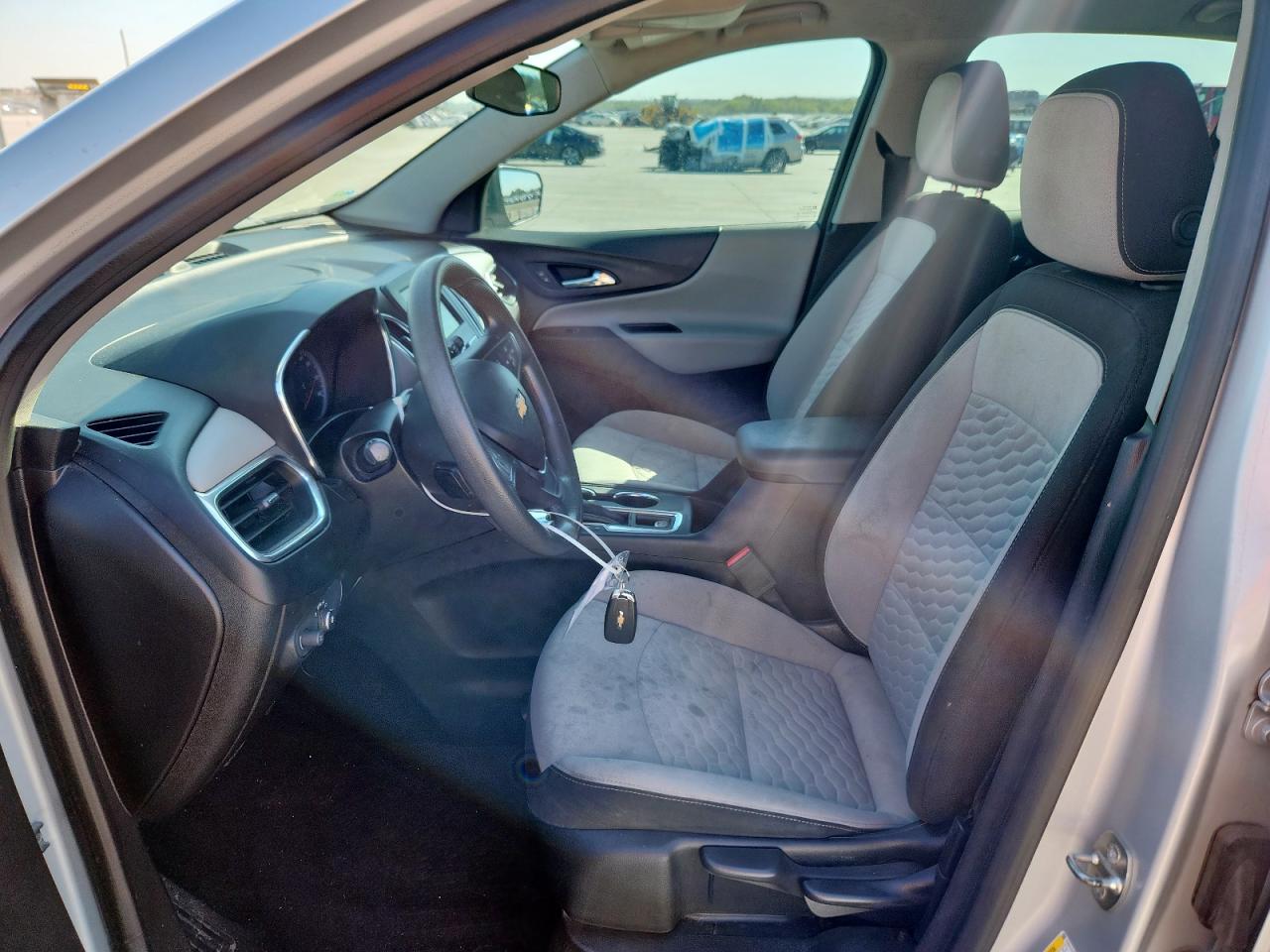 CHEVROLET EQUINOX LS