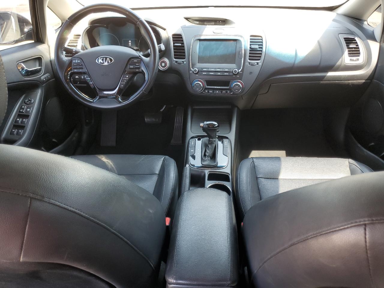 KIA FORTE EX