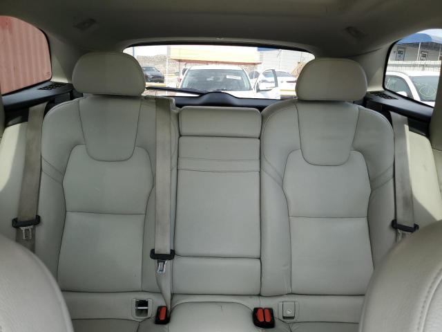 2018 VOLVO XC60 T5 IN YV4102RL5J1029984