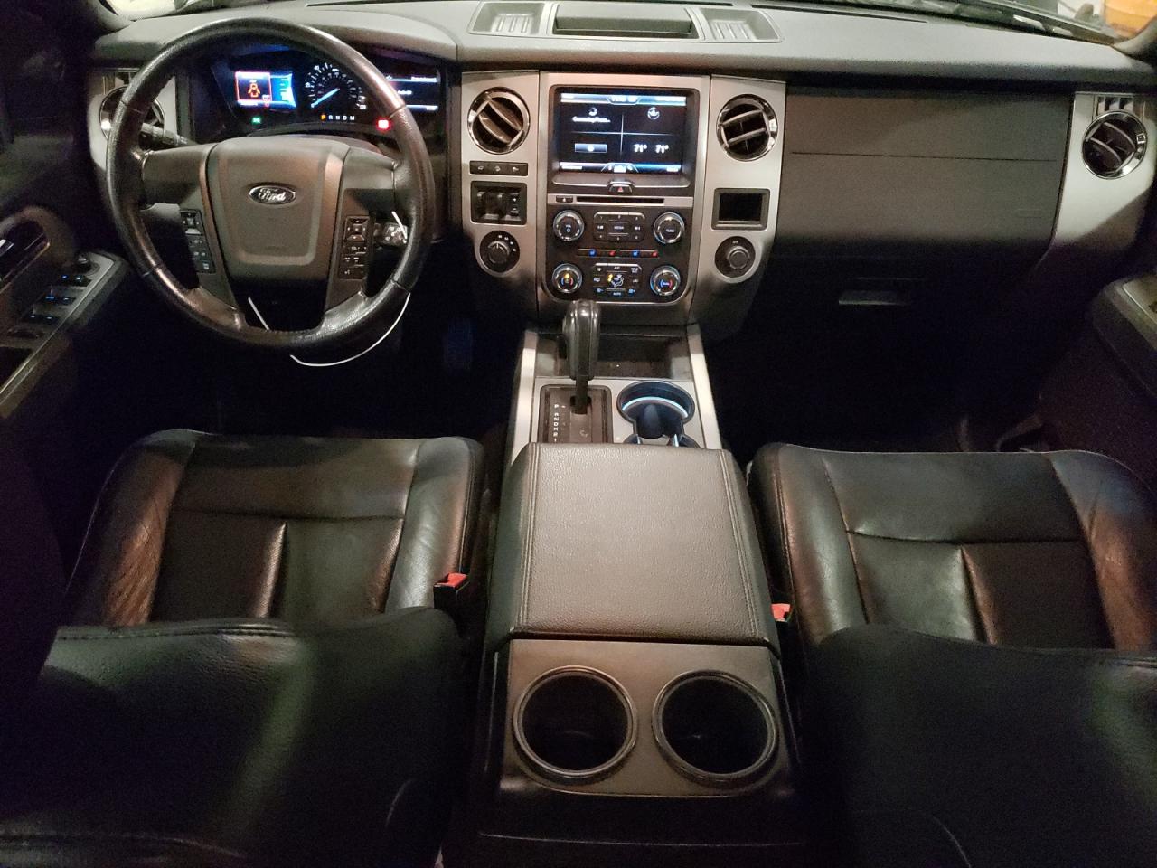 FORD EXPEDITION EL XLT