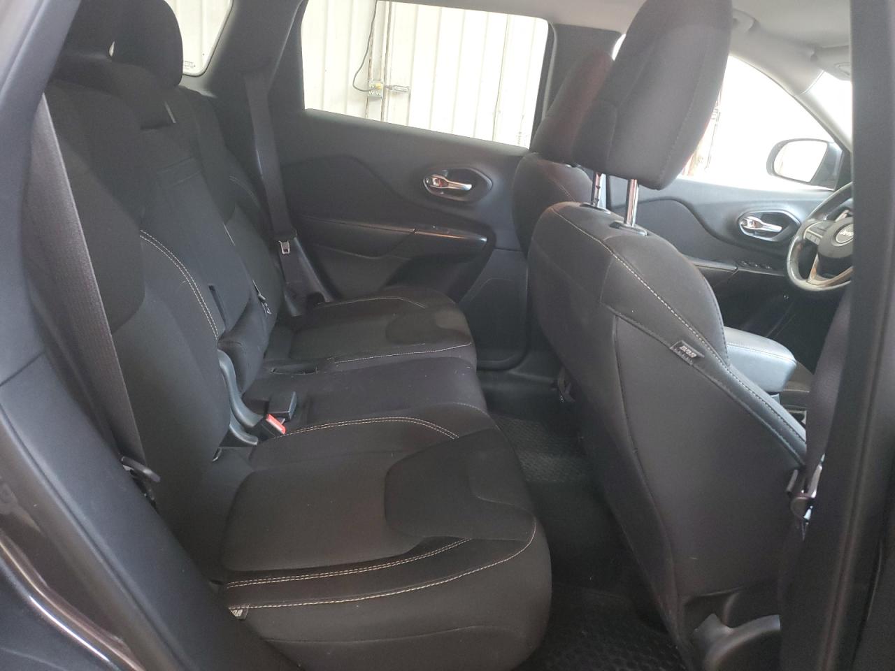 JEEP GRAND CHEROKEE LATITUDE