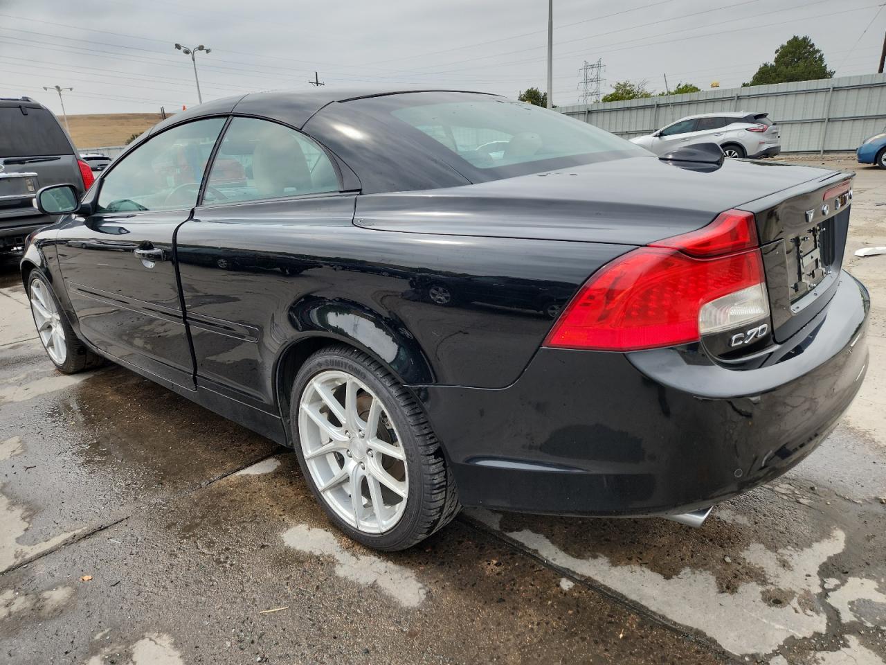 VOLVO C70 T5