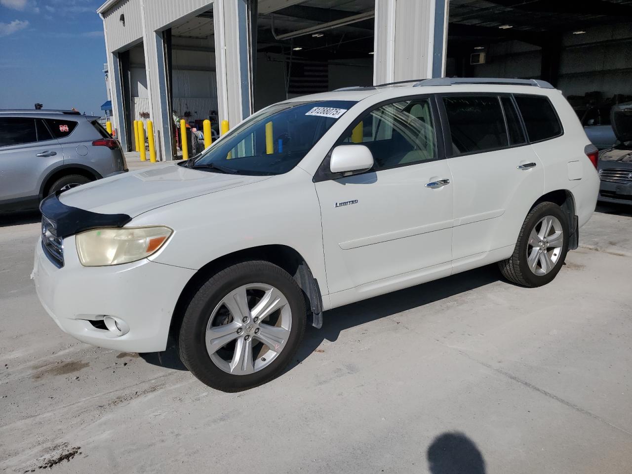 TOYOTA HIGHLANDER LIMITED