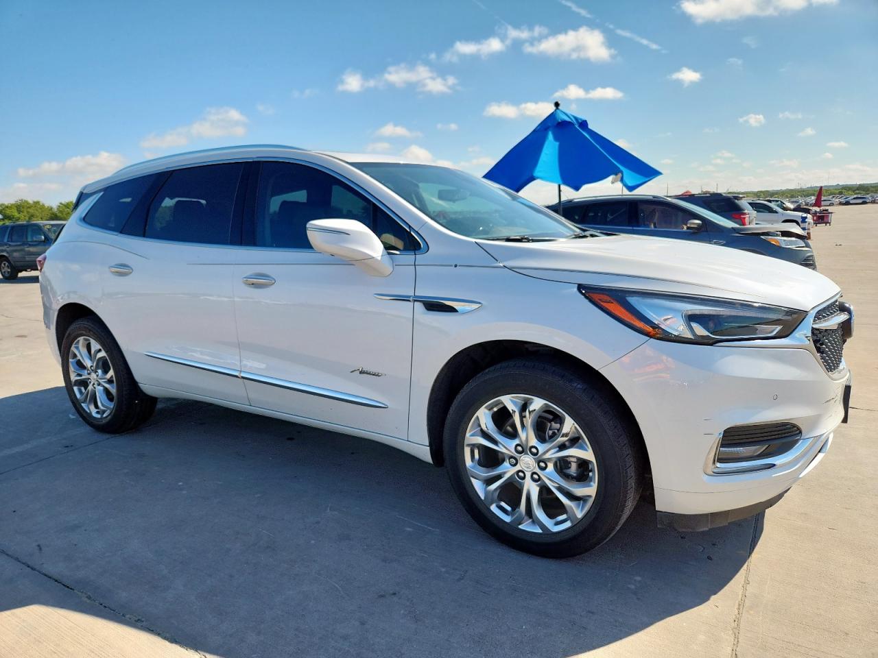 BUICK ENCLAVE AVENIR