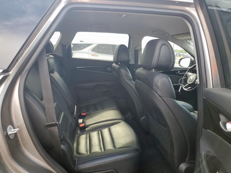 2016 KIA SORENTO EX - 5XYPH4A16GG021431