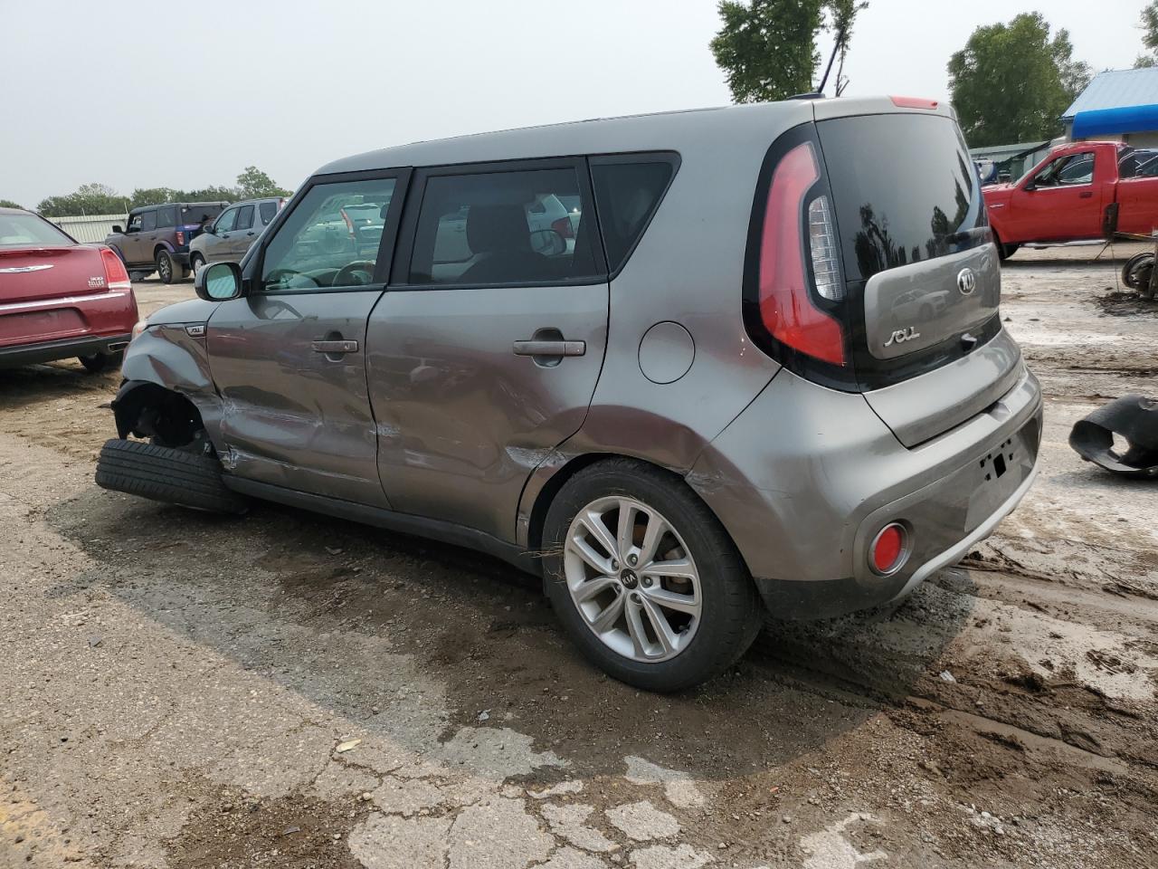 KIA SOUL +