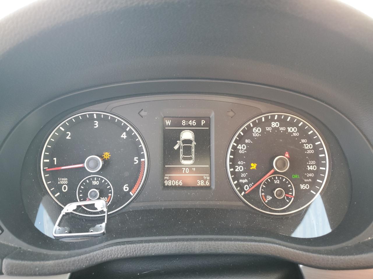 VOLKSWAGEN PASSAT SE