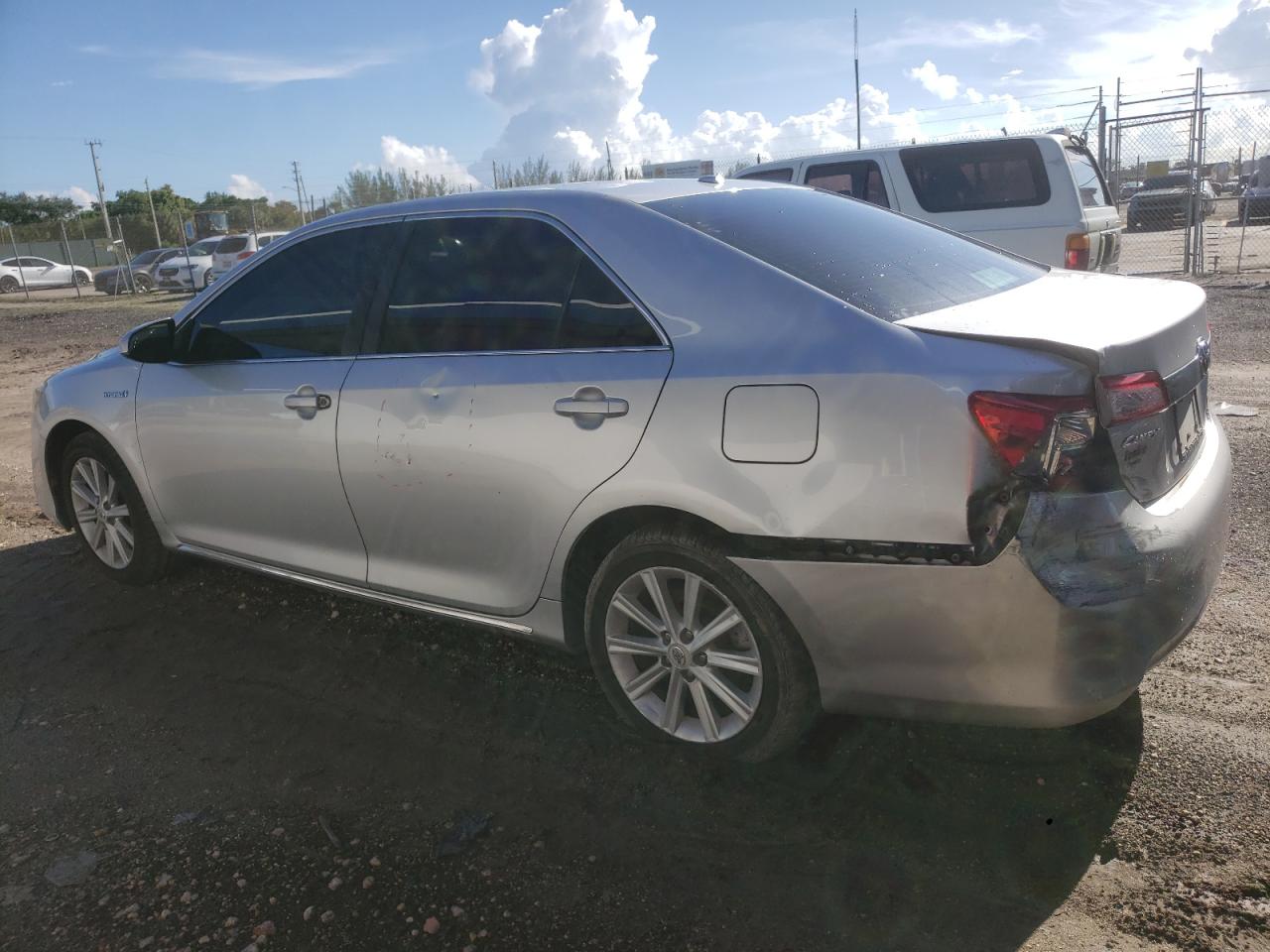 TOYOTA CAMRY HYBRID