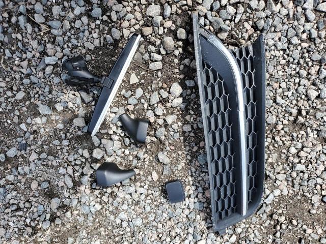 2015 VOLKSWAGEN PASSAT S 1VWAS7A30FC006417