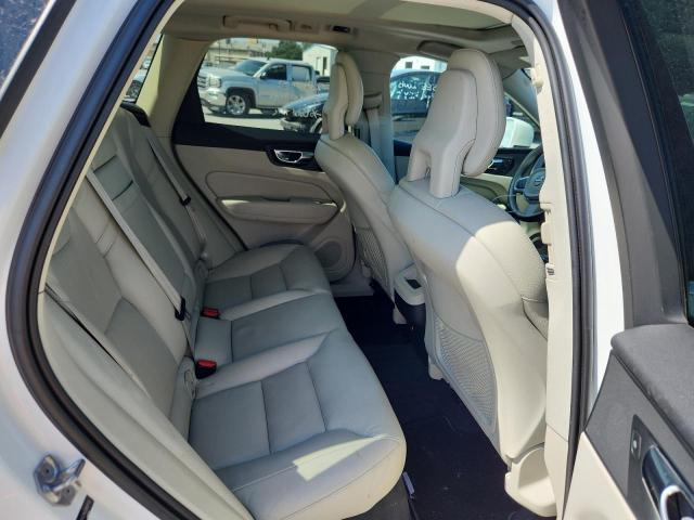 2018 VOLVO XC60 T6 LYVA22RK2JB097432