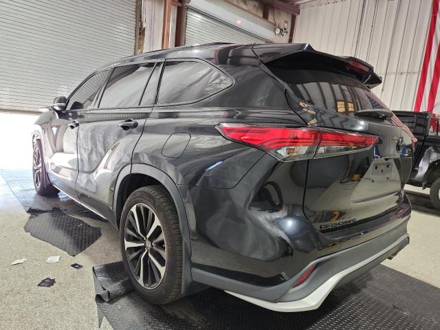 2022 TOYOTA HIGHLANDER XSE 5TDJZRBH2NS190633