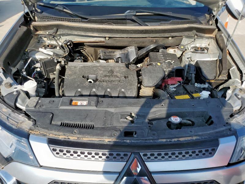 2020 MITSUBISHI OUTLANDER JA4AZ3A30LZ026922